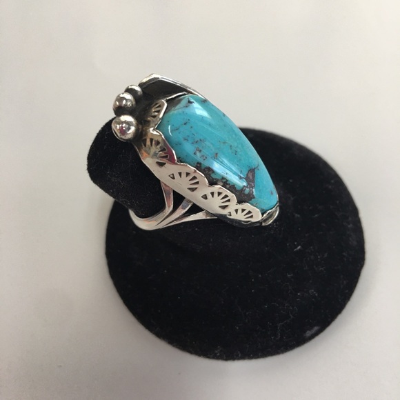 Native American Jewelry - Vintage Turquoise Sterling Silver/925 Ring  Size 6